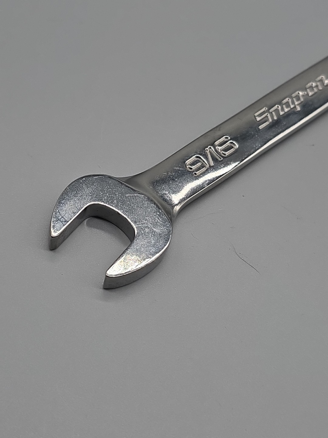 Snap-on Tools OEX180B 9/16″ 12-Point SAE Flank Drive Short Combination Wrench