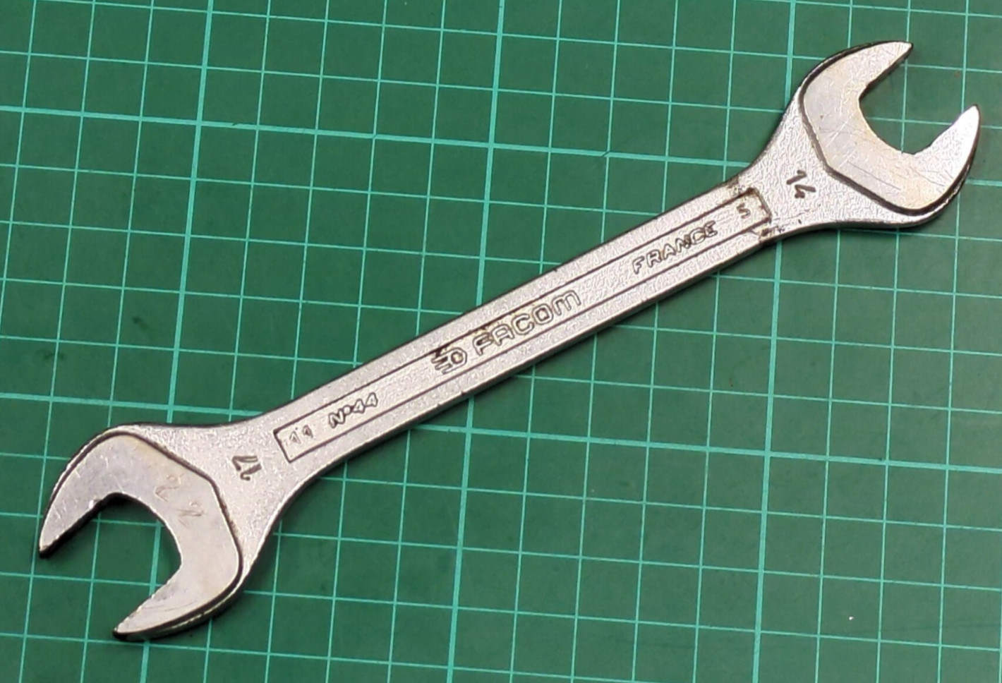 Vintage Facom No44, 14mm x 17mm Vanachrome Open Ended Spanner, Made In France