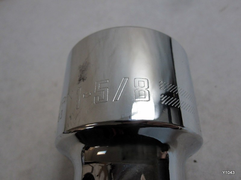CRAFTSMAN Shallow Socket, SAE, 3/4-Inch Drive, 1-5/8-Inch, 12-Point (CMMT47783)
