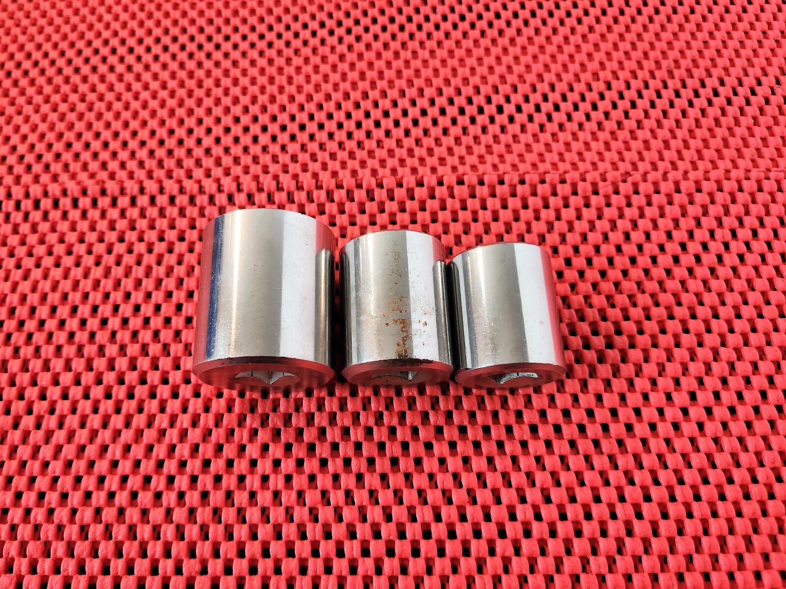 MADE IN U.S.A., 3 KAL 1/2″ DRIVE SOCKETS, 1 – 1/4″, 1″, & 15/16″, 12 POINTS