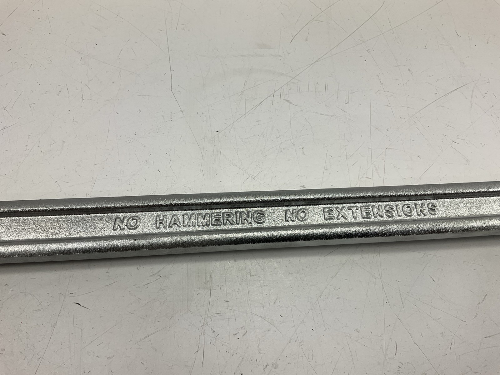OTC 6969 24-inch Ratcheting Chain Wrench 3″ To 6-1/2″ In Outer Diam