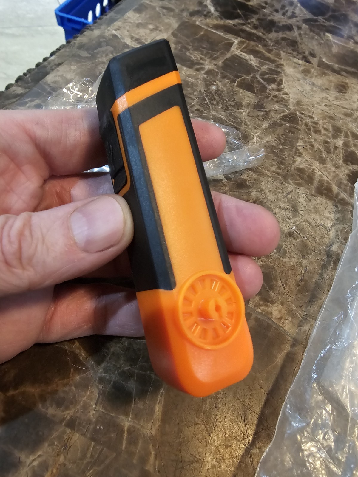 Matco Tools 600 Lumen ORANGE Rechargeable Neck Light MWL600 *** New Replacement