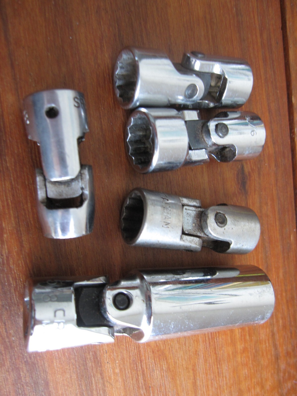 Lot of 5 Universal Joint Swivel Sockets 3/8″ Drive