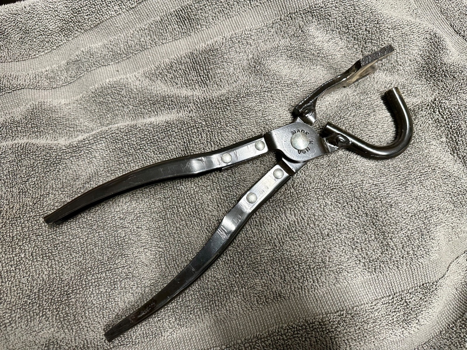 Lisle 38350 Exhaust Removal Pliers