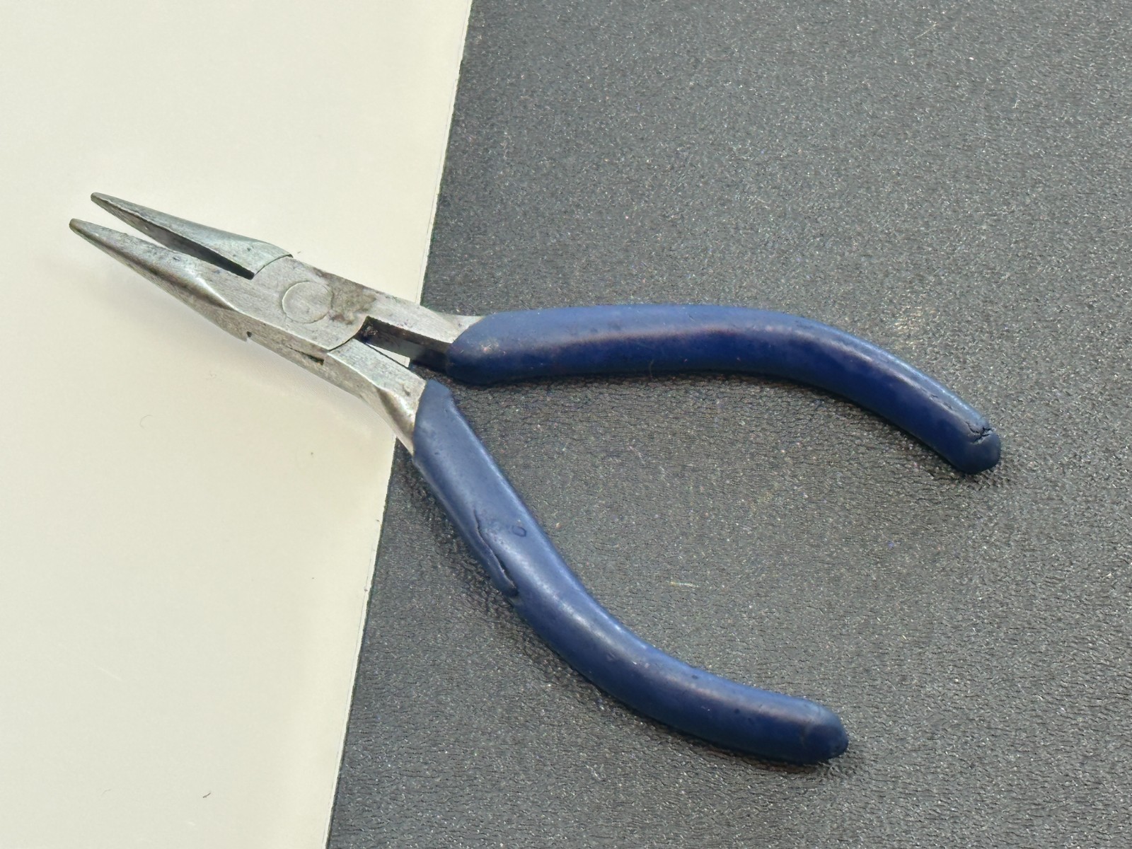 🇺🇸 Craftsman Tools USA Dark Blue Handle Grip (Rare) Needle Nose Pliers 6″ Long