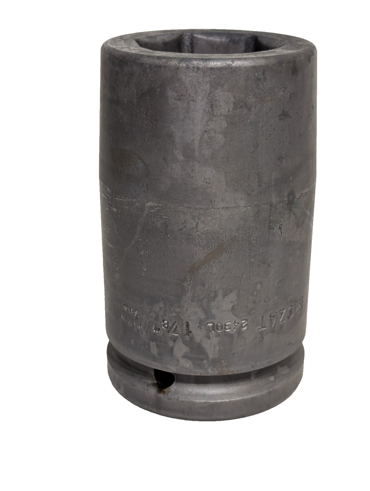 Ozat 2430L: 1-7/8″ Deep Impact Socket 1-1/2″ Drive 6 Point Made in Israel