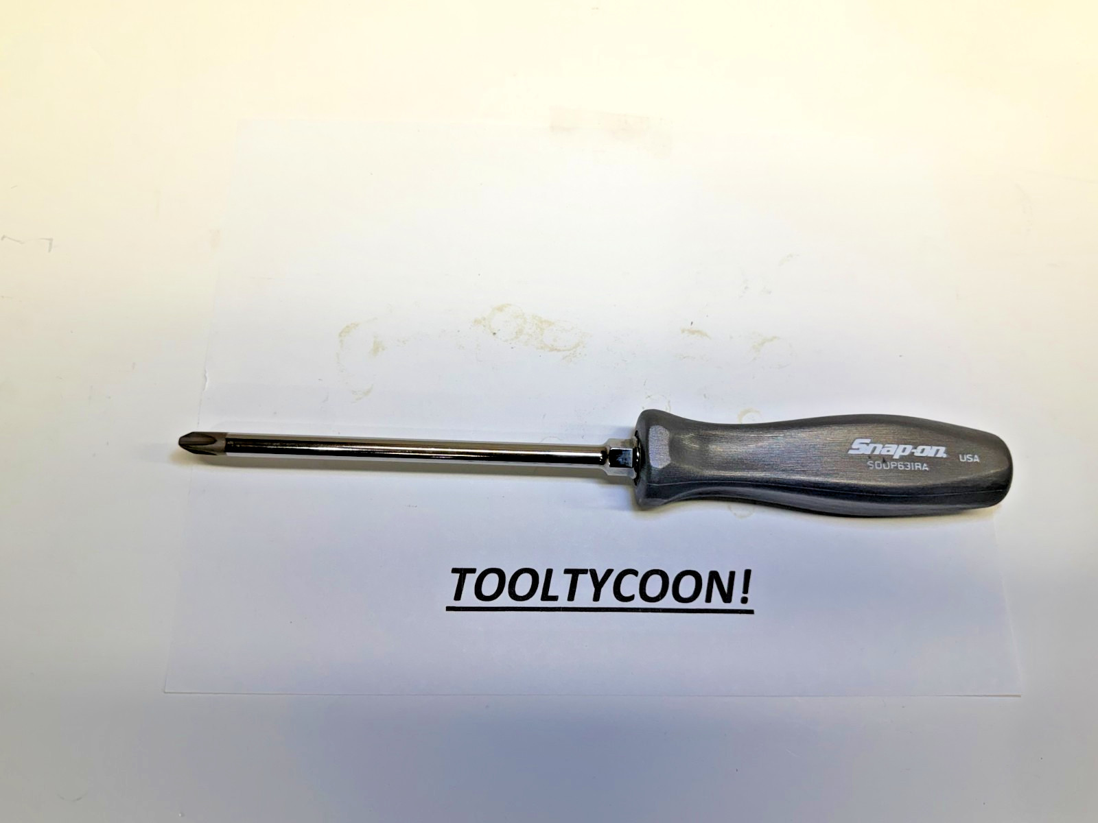 Snap-on Tools USA NEW DARK TITANIUM 2pc Hard Handle Screwdriver Set