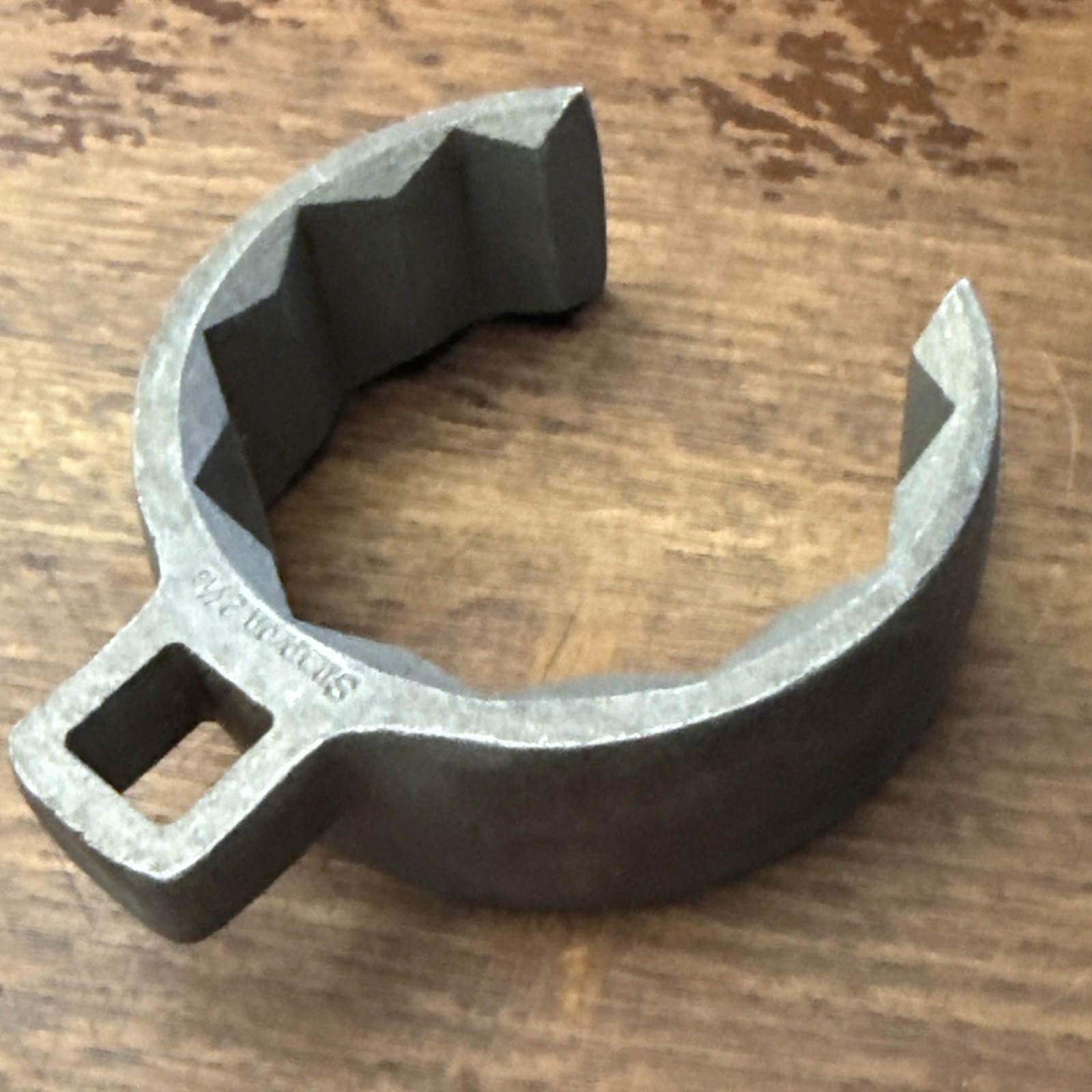 Snap-On 1/2″ Drive 12-Point SAE 2-7/16″ Deep Flare Nut Crowfoot Wrench USA