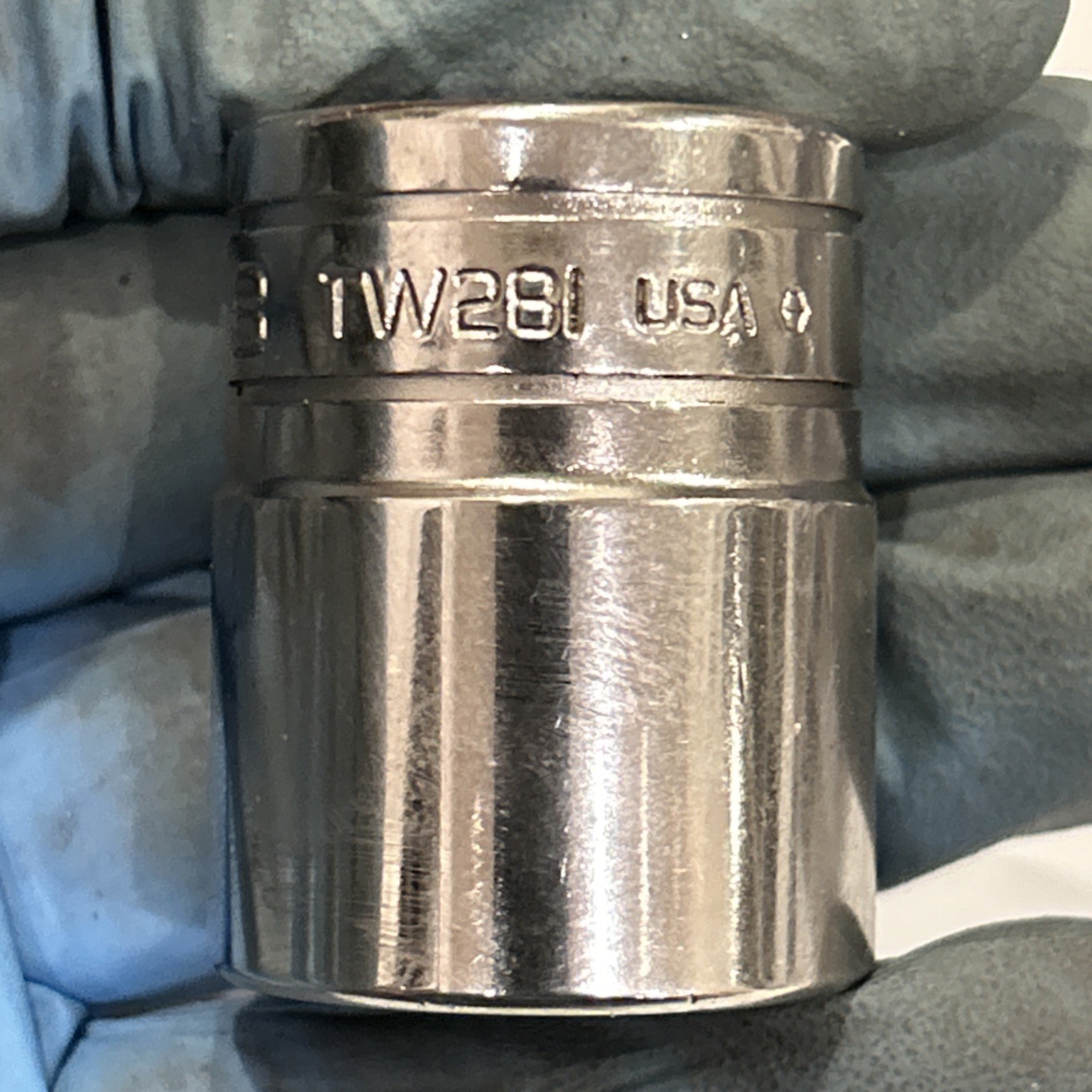 Snap On TW281 New Logo 1/2″ Drive 7⁄8″ SAE 6-Point Shallow Chrome Socket USA
