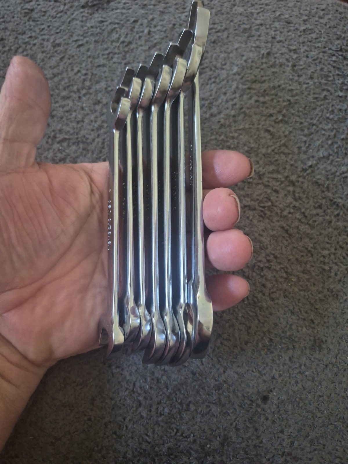 Snap-On 7pc Metric 30°/ 60° Four-Way Angle Open-End Wrench Set (10-15 and 17)(A)