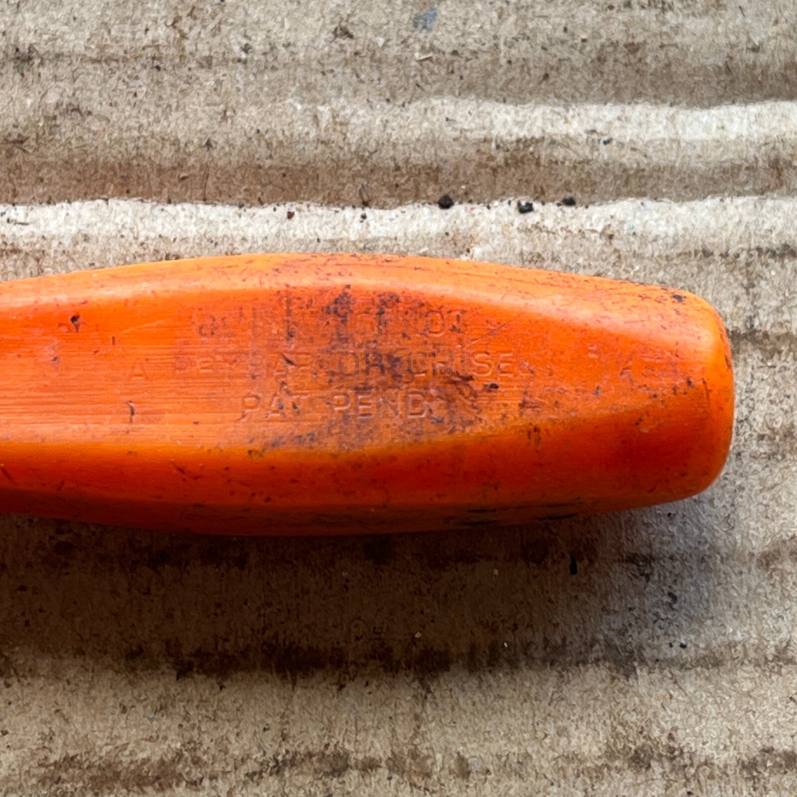 Snap On SPP46B Flathead Slotted Screwdriver ORANGE Hard Handle USA 4.5″ – a