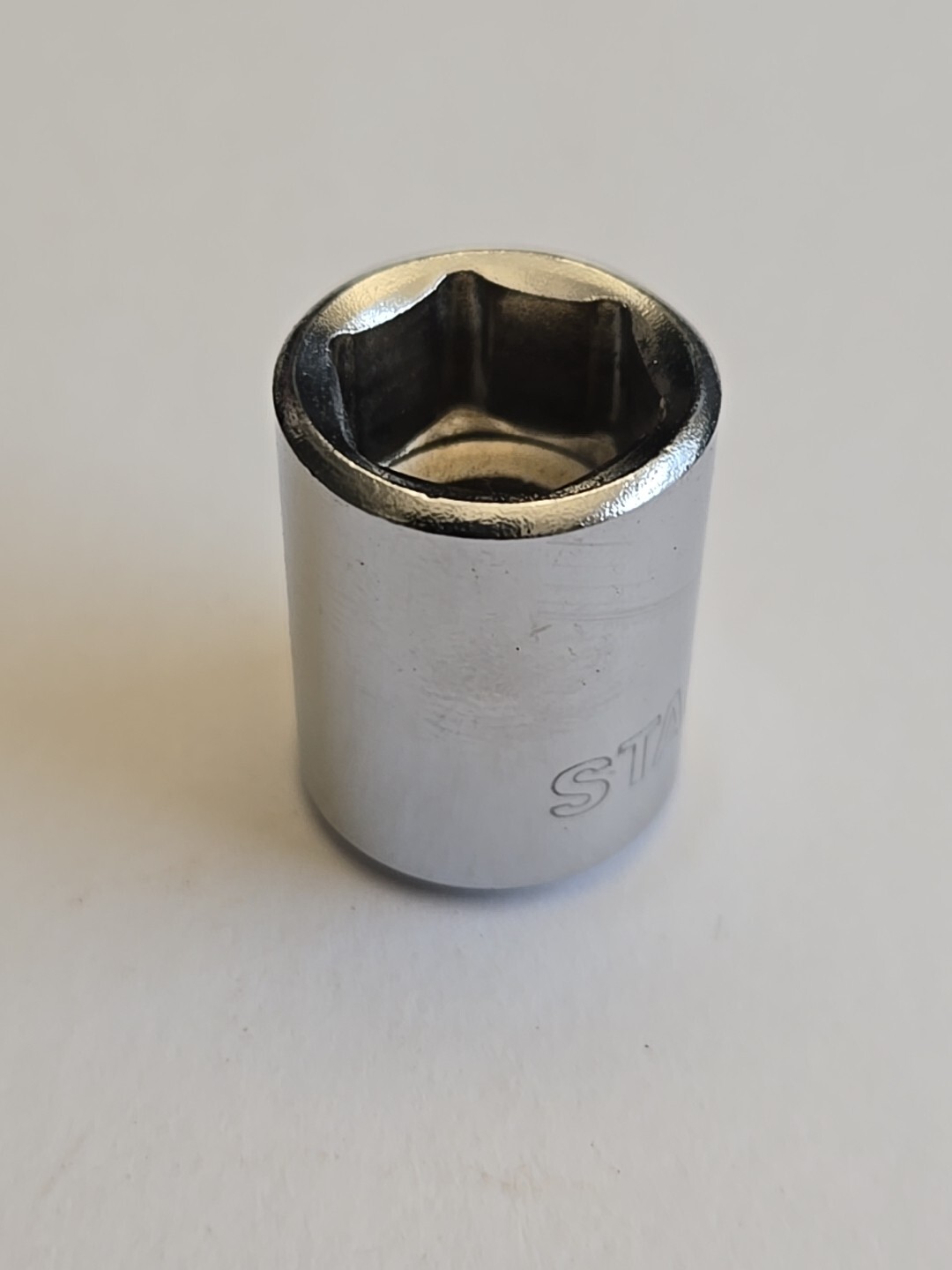 Stanley 1/2″ 6pt Socket 3/8″ Drive 86-264 Made in USA