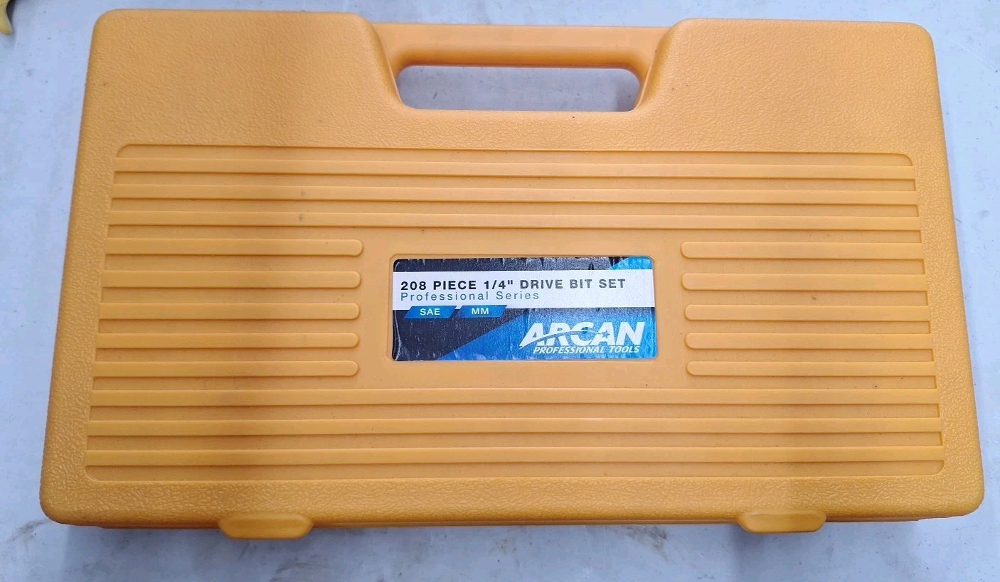 Arcan 208 Piece 1/4″ Drive Bit Set Professional Series ARC208BS Lightly Used