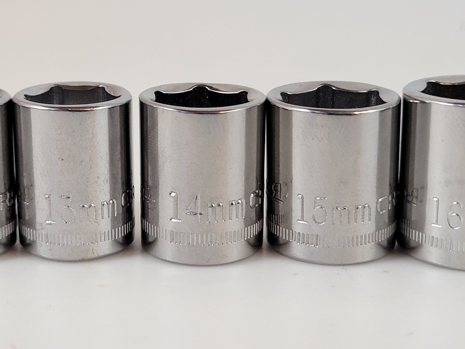 Craftsman S-AF 3/8 Dr. Metric 10 Sockets 10,11,12,13,14,15,16,17,18mm – 6 point