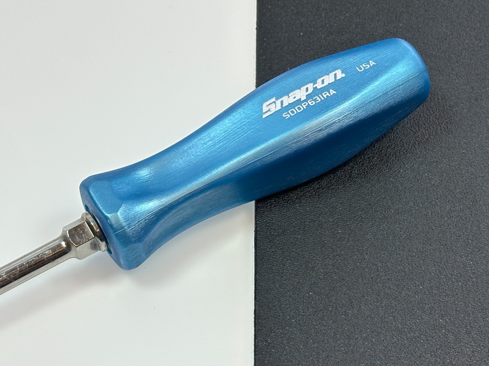 NEW Snap-on Tools USA PEARL BLUE Hard Handle #3 Phillips Screwdriver SDDP63IRA