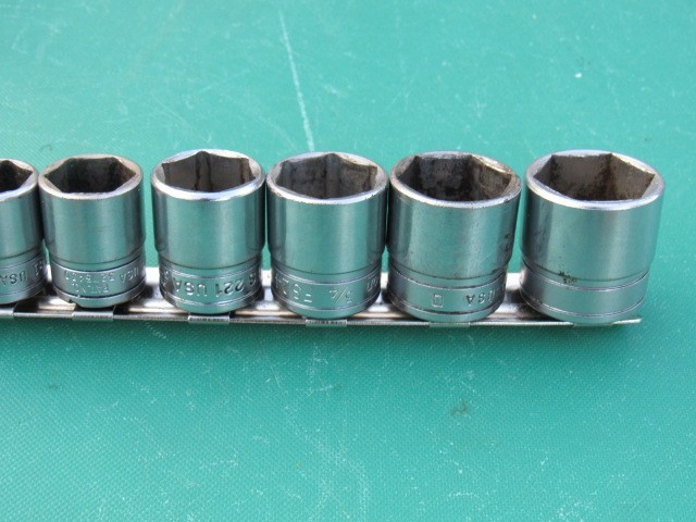 SNAP-ON 211FSY 3/8″ DRIVE 11PC SAE 6PT SHALLOW SOCKET SET 1/4″ – 7/8″ UNDERLINE