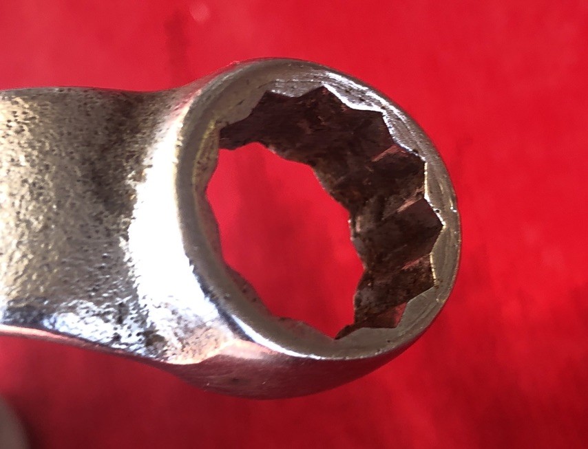 Snap-On Tools No. S8681 Manifold Bolt Socket Wrench9/16 Inch 12 Point USA