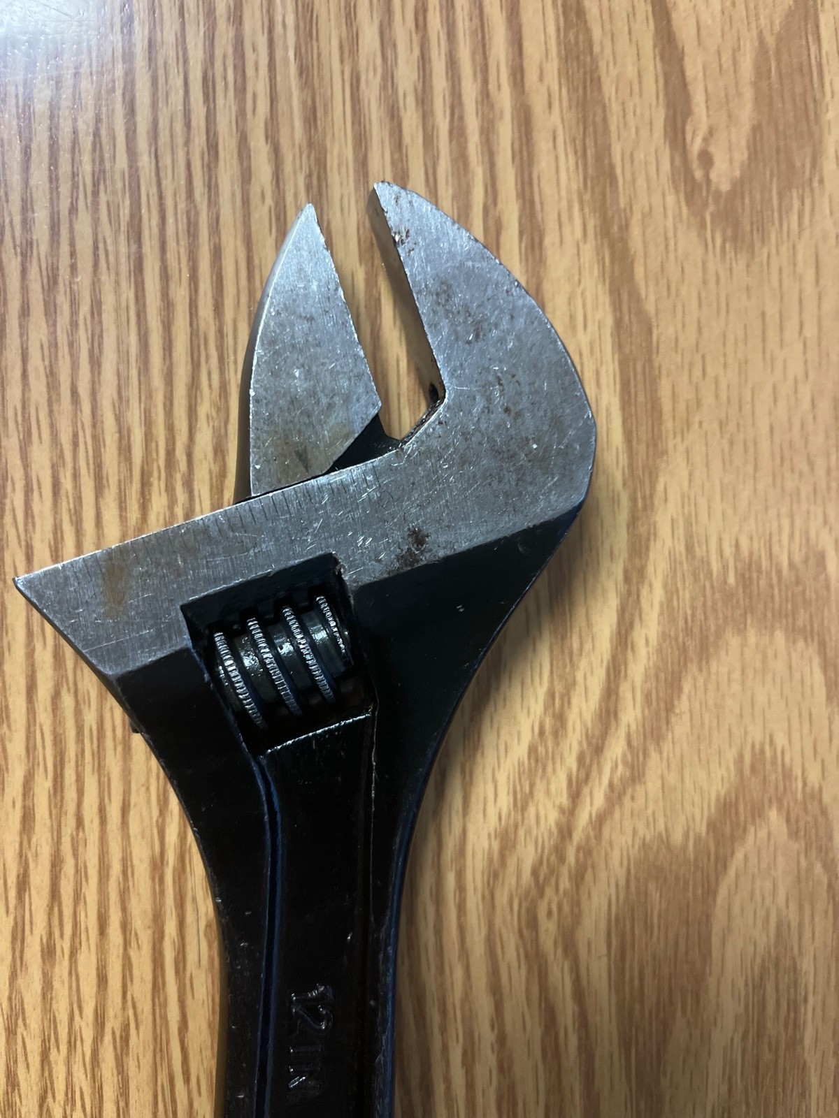 BLUE POINT GAJ12A – 12″ OR 300MM ADJUSTABLE WRENCH – INDUSTRIAL FINISH – LOC#47