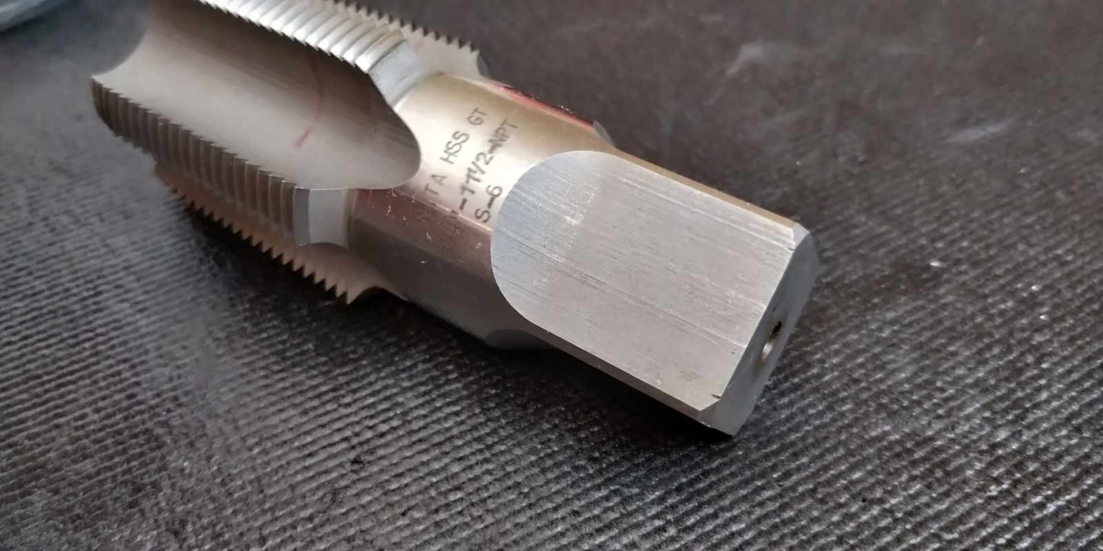 1-1/4″ -11-1/2 NPT HANITA HIGH SPEED STEEL PIPE TAP 5 flutes