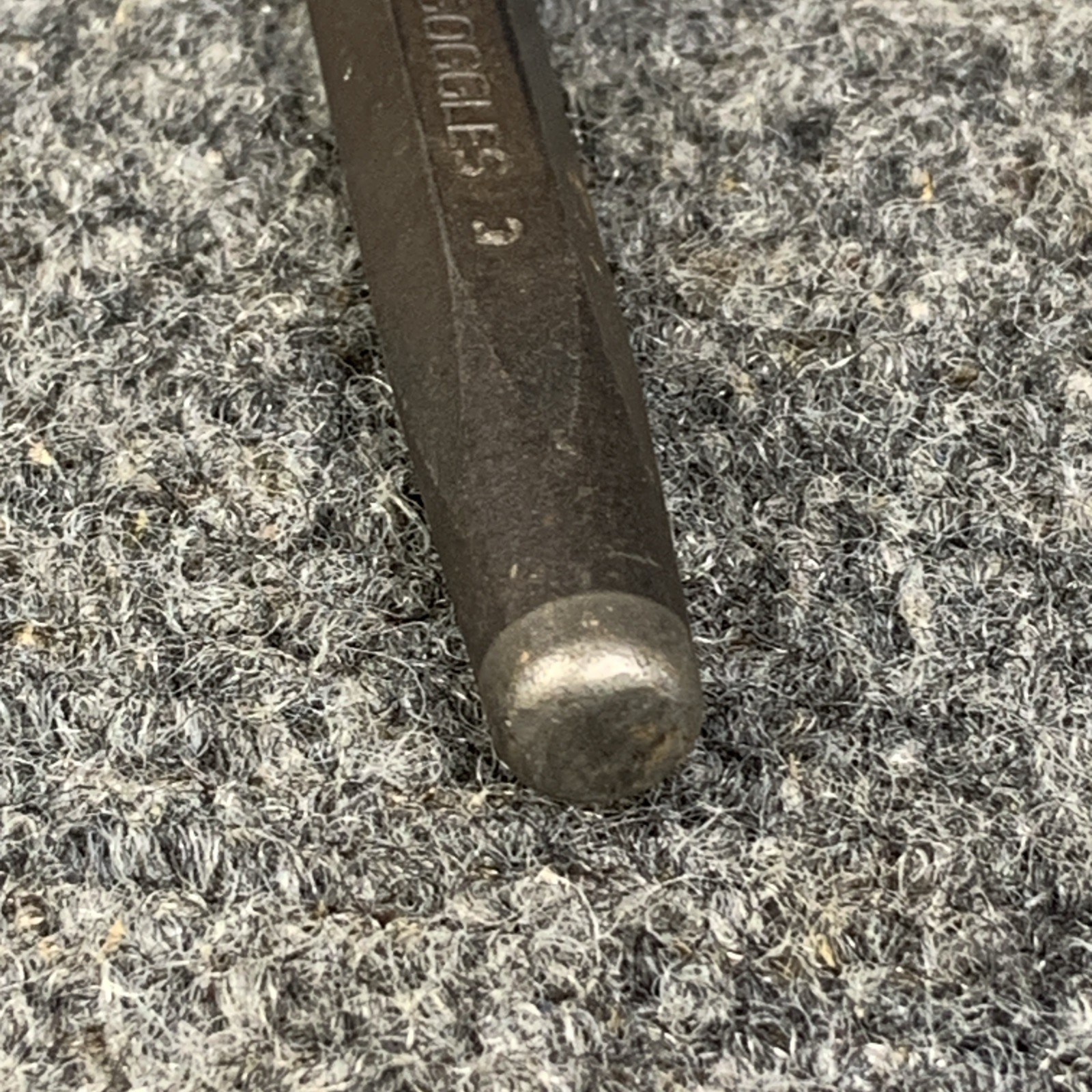 Snap-on Tools USA 7-5/8″ Length 7/32″ Long Pin Punch PPC107LB