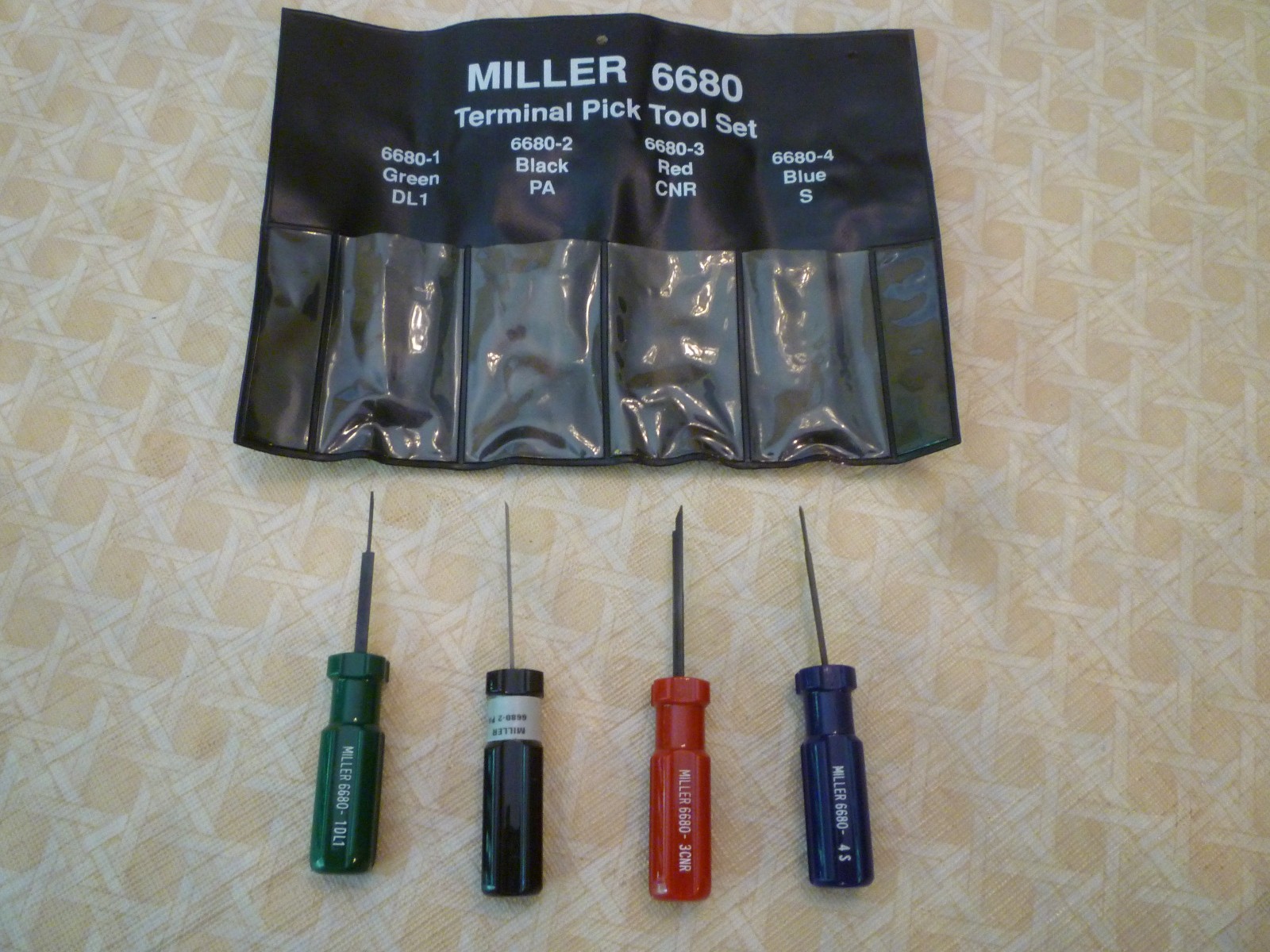 MILLER 6680 TERMINAL PICK TOOL SET