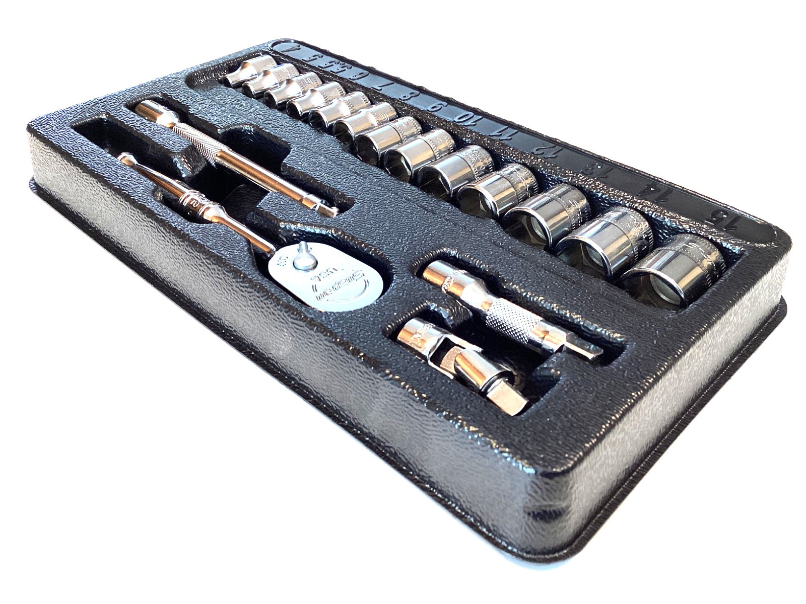 Snap On USA 117TMM 17 Piece 1/4″ Drive 6 Point Metric Starter Set With Tray MINT