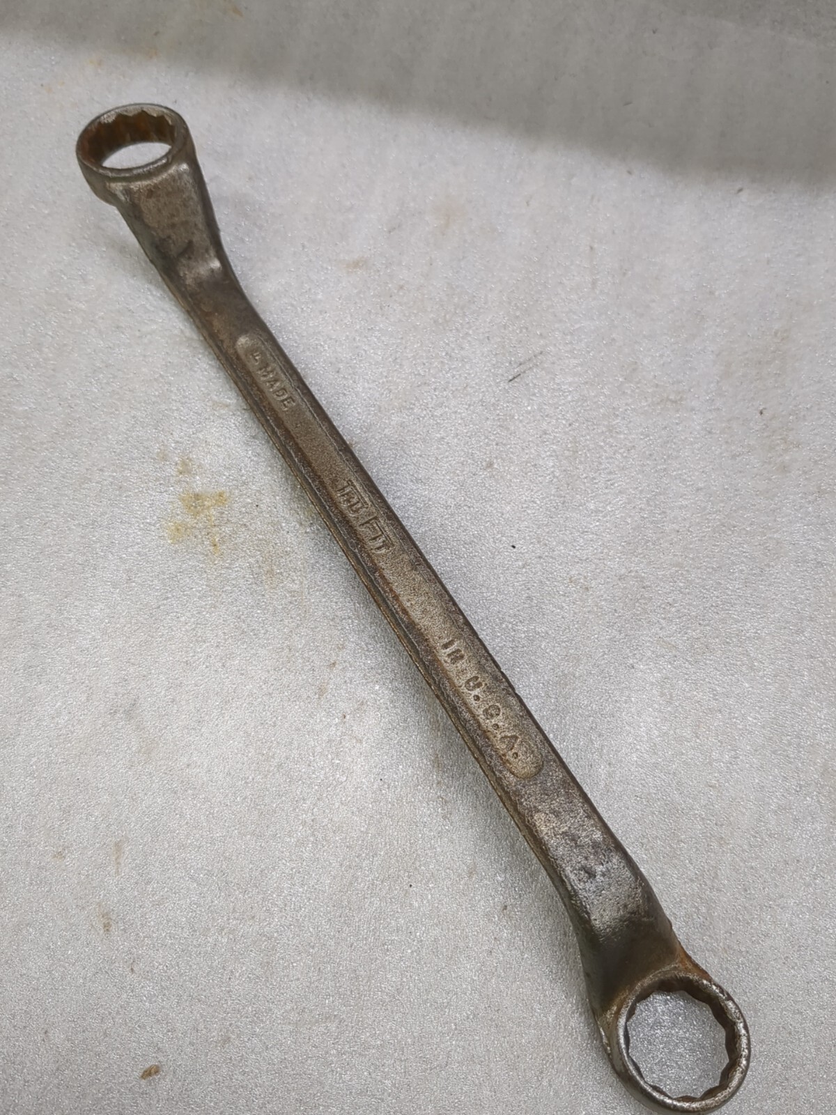 Tru-Fit 5/8″ x 11/16″ 12 Pt. Offset Box End Wrench USA