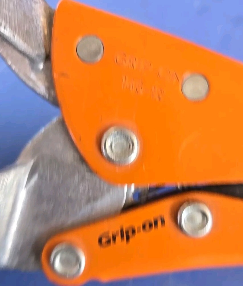 1 PRE-OWNED GRIP-ON #145-12 U-SHAPE LOCKING PLIERS EXCELLENT WORKING CONDITION