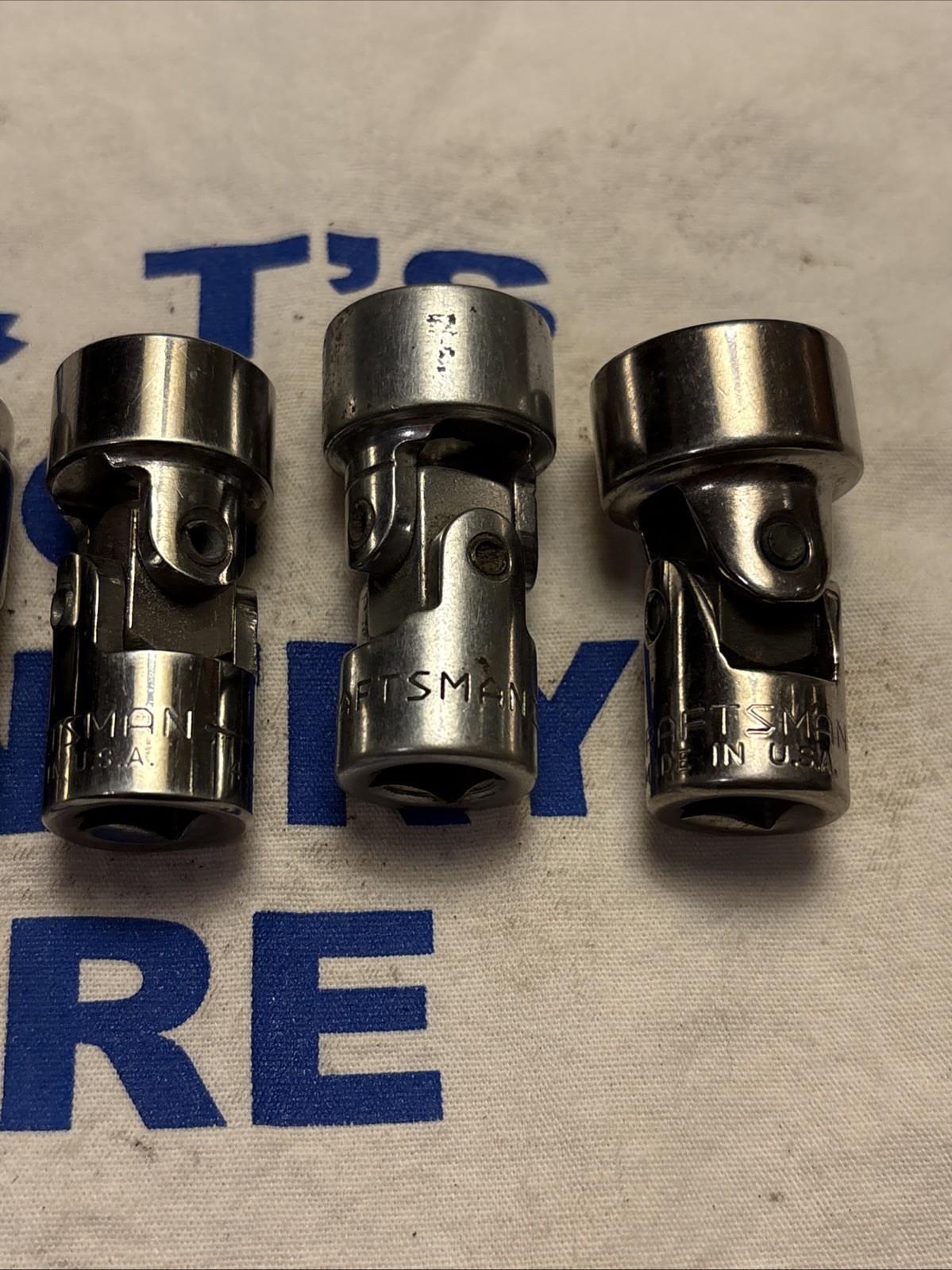 Craftsman USA 3/8″ Drive 6pc SAE 6pt Universal Swivel Socket Set 3/8-3/4″