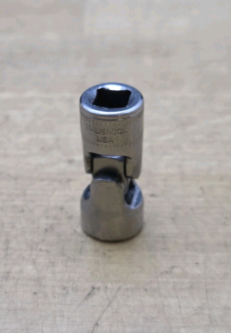 Snap On TMUSM10A – 1/4″ Drive 10mm Shallow 6Pt Chrome Universal Socket.