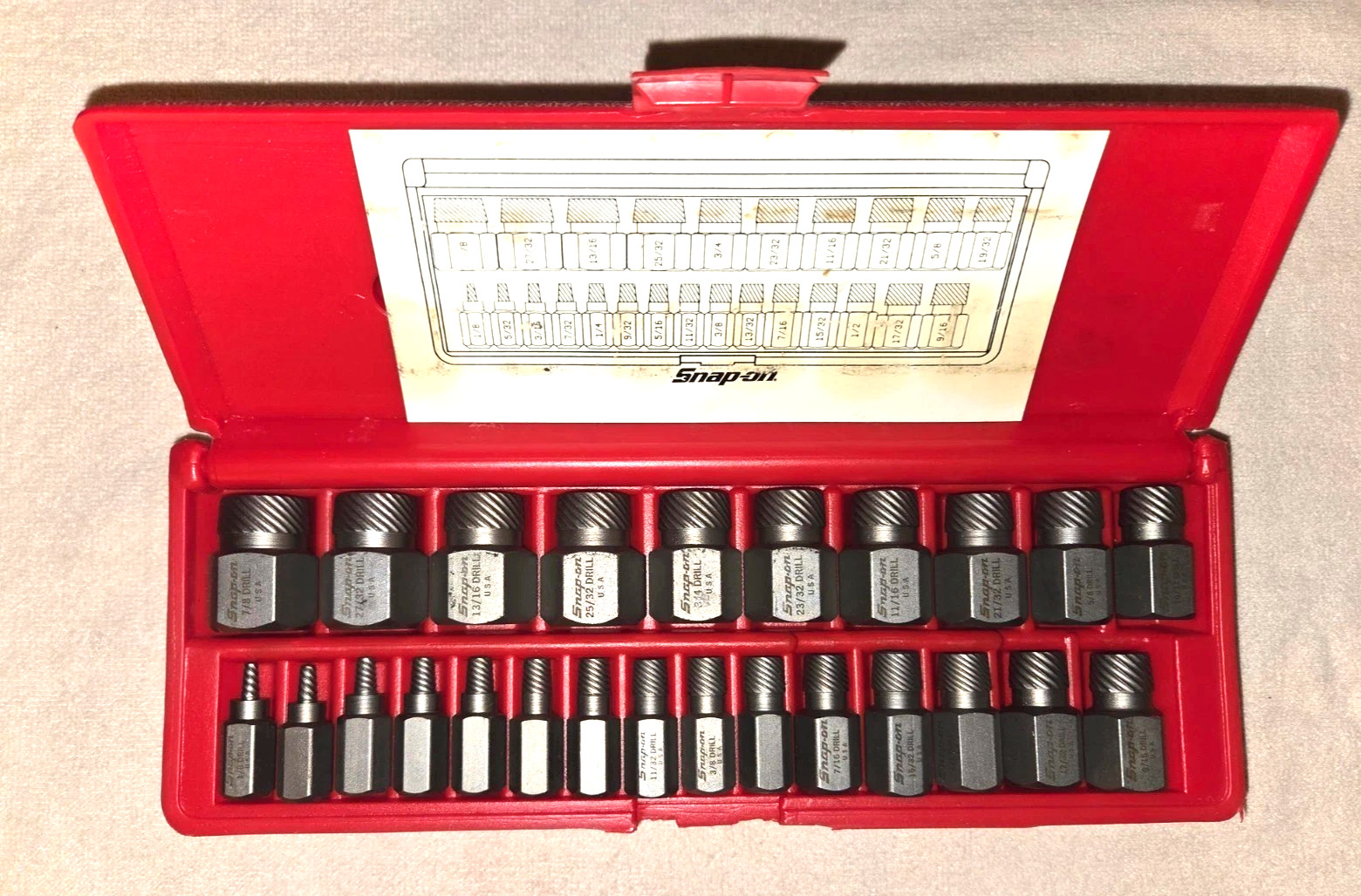 Vintage Nos Snap-on™ 1/8″ – 7/8″ REX25A 25-pc Multi Spline Screw Extractor Set