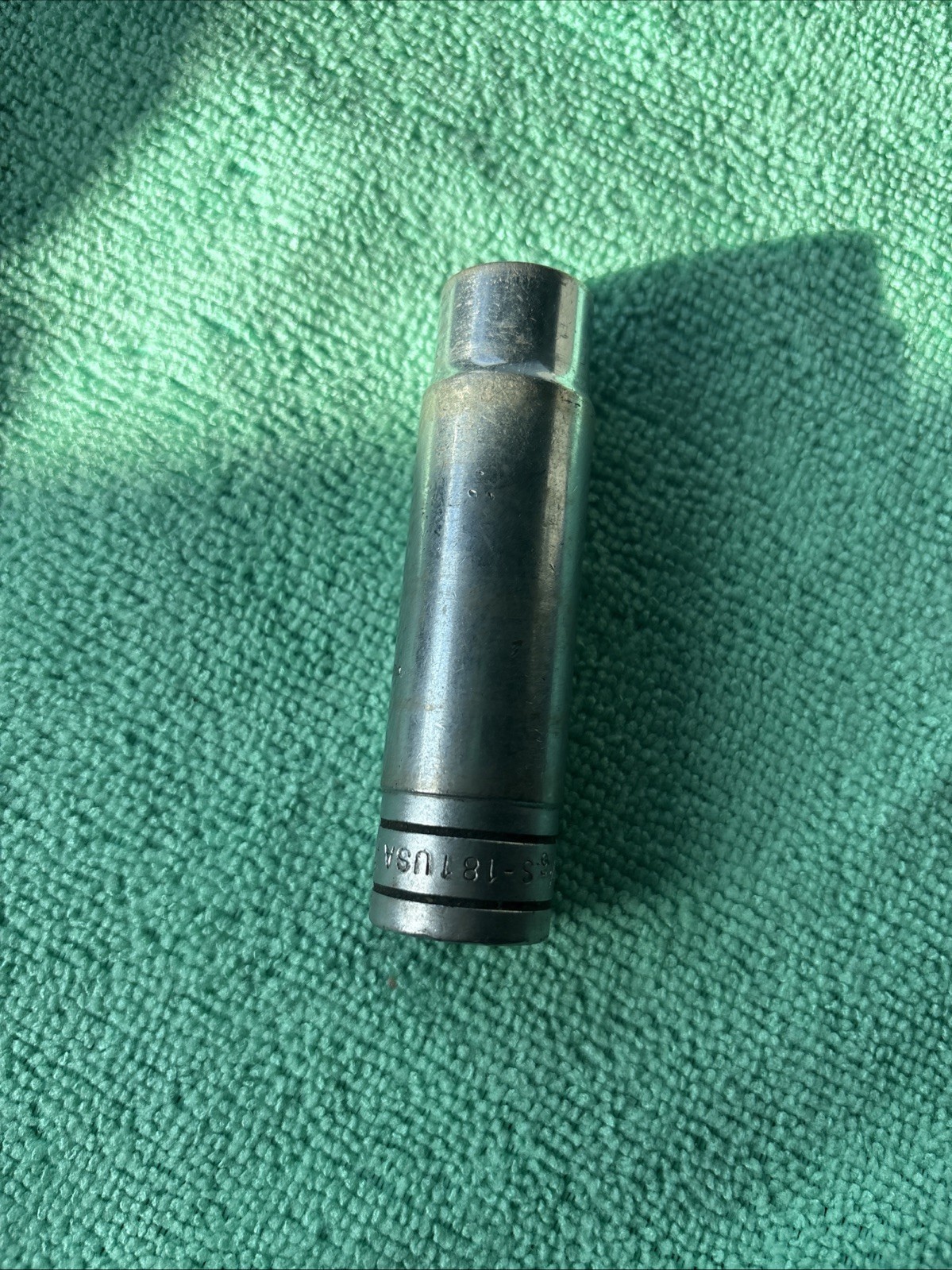 Snap On Tools USA 1/2 Drive 9/16 DEEP Chrome 12 Point Socket S181 made USA