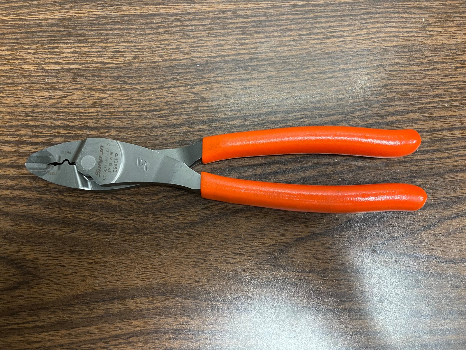 Snap-on 29ACF 9″ Wire Terminal Crimping/Cutter Pliers Soft Grip Orange Used