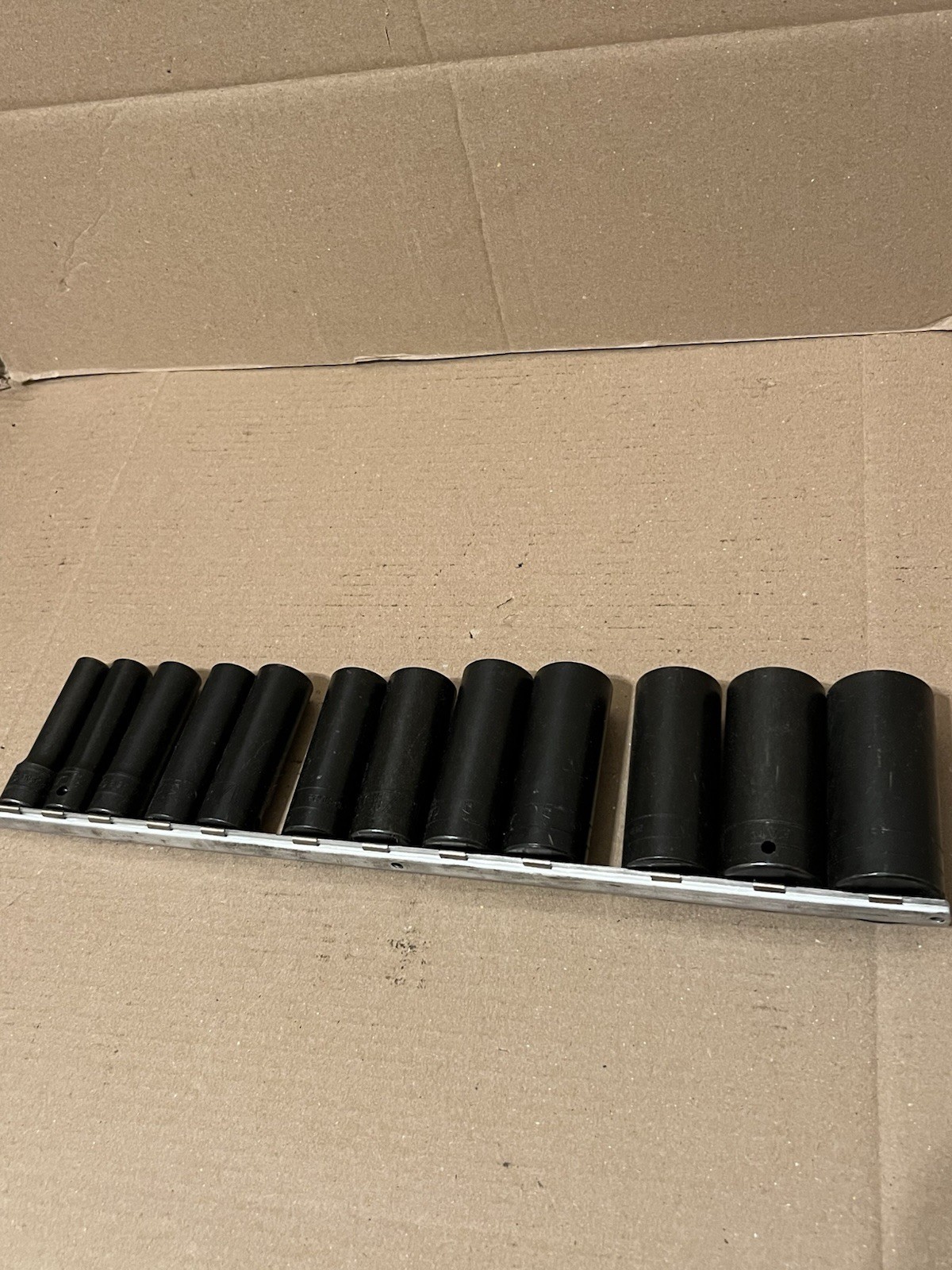 CAT/ Snap-On 1/2” Drive Deep 12 Piece Socket Set 6 Point 7/16” To 1-1/8” SAE