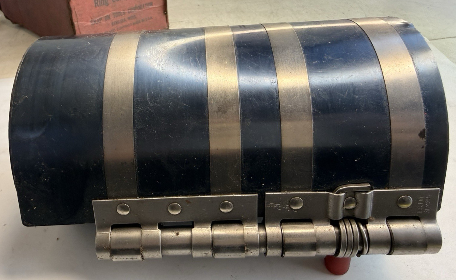 Snap On Blue Point RC-150A Piston Ring Compressor