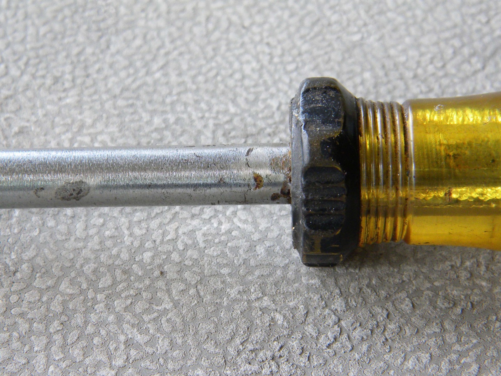 Vtg 12″ New Britain #D28 Flat Slotted 3/8″ Long Shaft Screwdriver, Yellow Handle