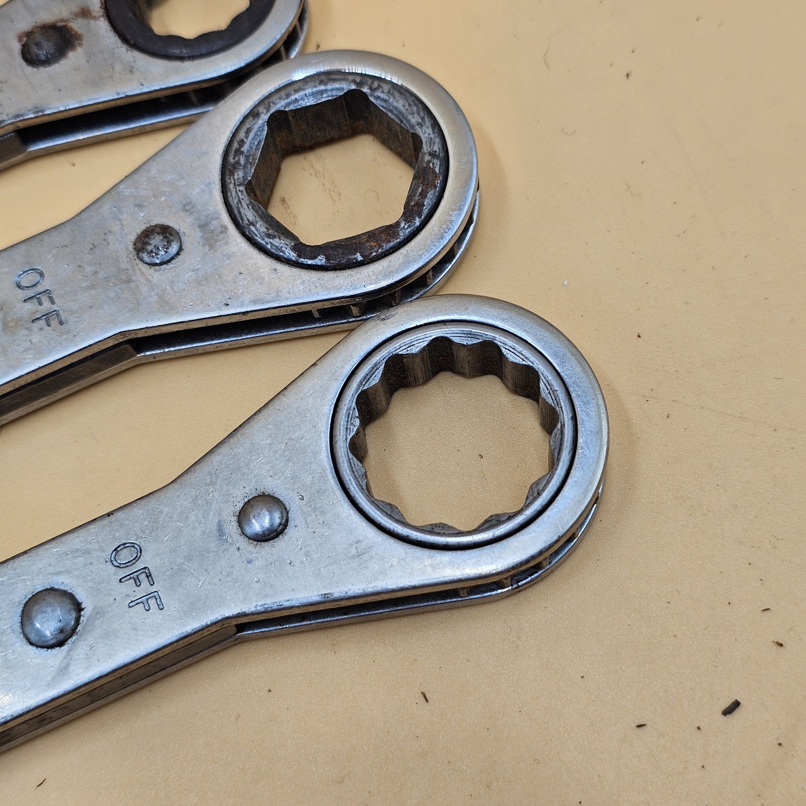 Vintage Snap On Ratcheting Wrench Set Of 3 R1820, R2426S, R-2428