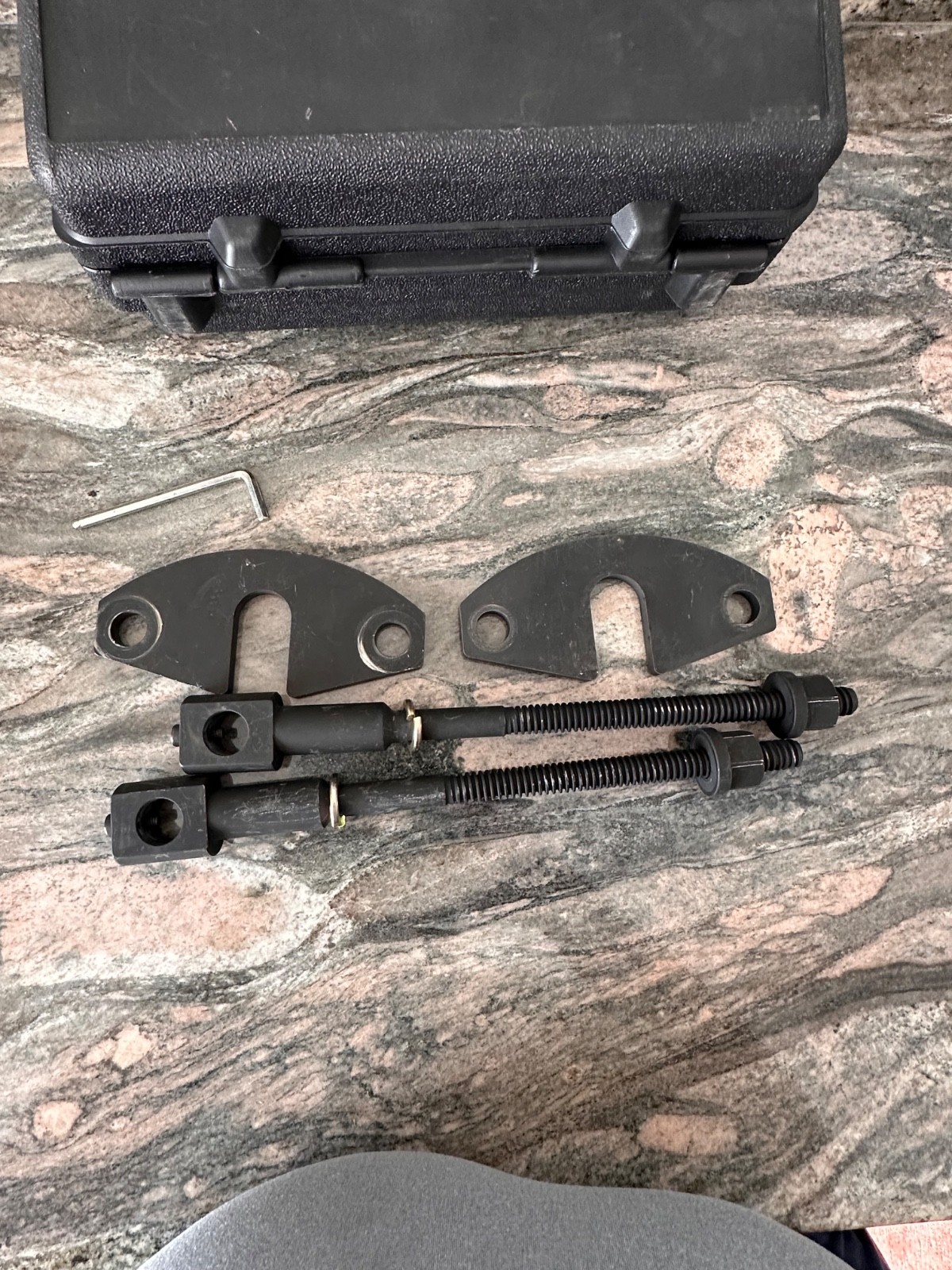 BMW (E30/E36/E46) BUSH EXTRACTOR/ INSTALLER KIT. used only once, case included