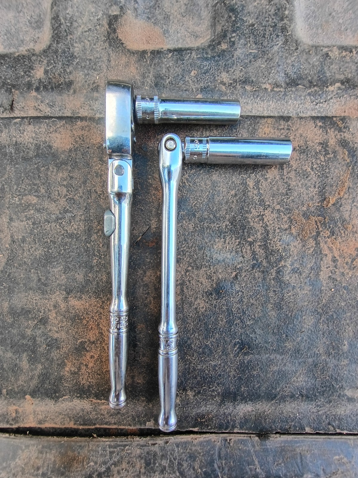 Snap-On TX72 1/4″ Ratchet + 1/4″ Breaker Bar + 8mm & 6mm Deep Sockets Included