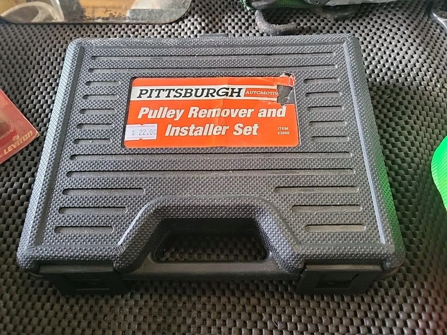 PITTSBURG PULLEY REMOVER AND INSTALLER SET 63068 (G124191-1 (N) FF-3)