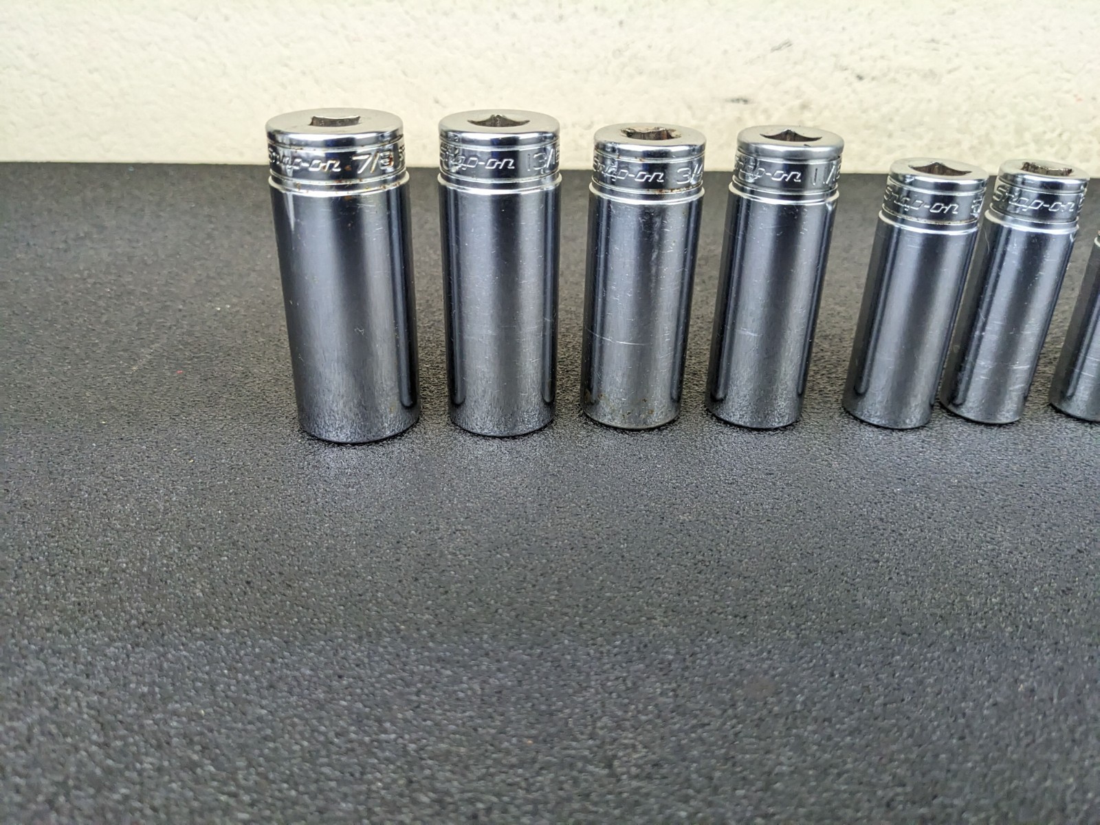 #bn942 Snap-on 211SFSY 1/4″ 7/8″ SAE 11-Piece 3/8″ Drive 6-Point Deep Socket Set