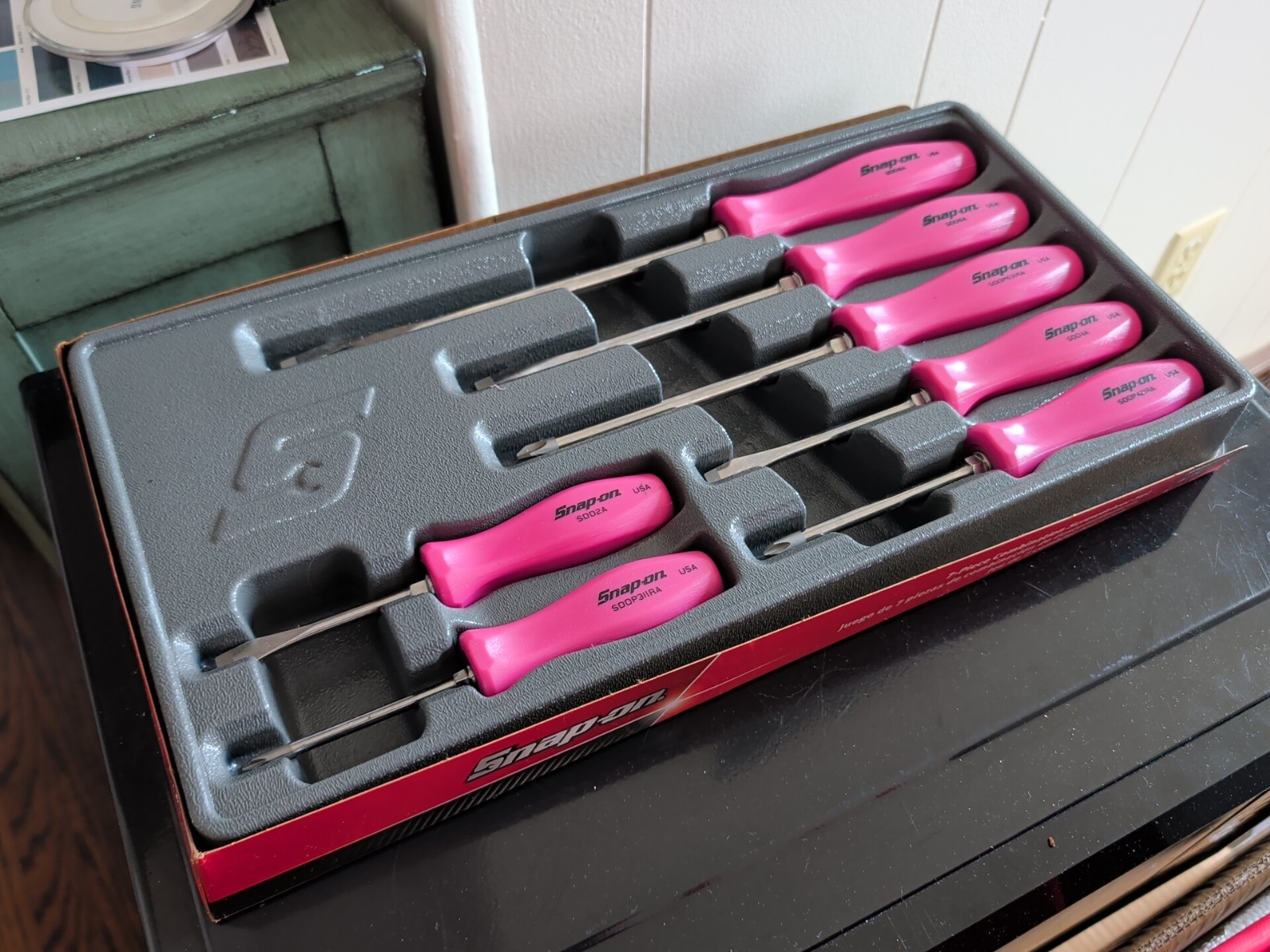 New Snap-on™ Pearl Pink Hard Handled 7-piece Screwdriver Set SDDX70APP