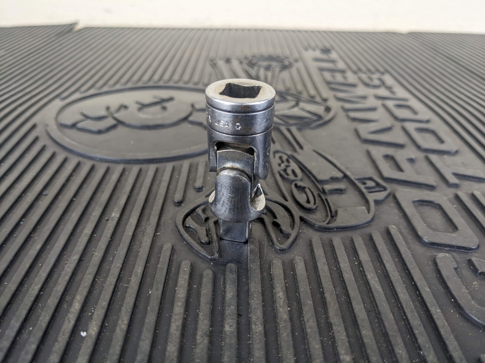 #az443 Snap On FU8A 3/8 Drive Universal Swivel Socket Adapter Joint