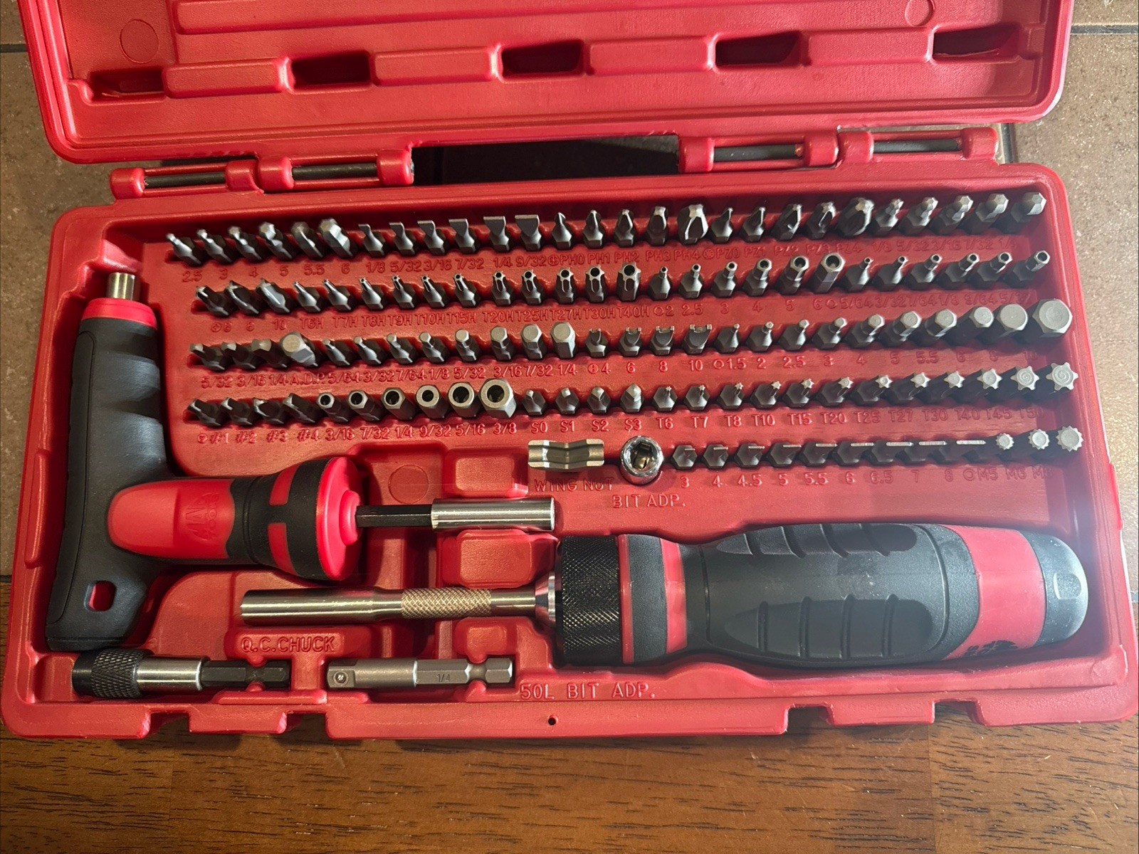 Mac Tools 123 Pc. 1/4” Mac Grip Ratcheting Hex Bit Screwdriver Set w/Case