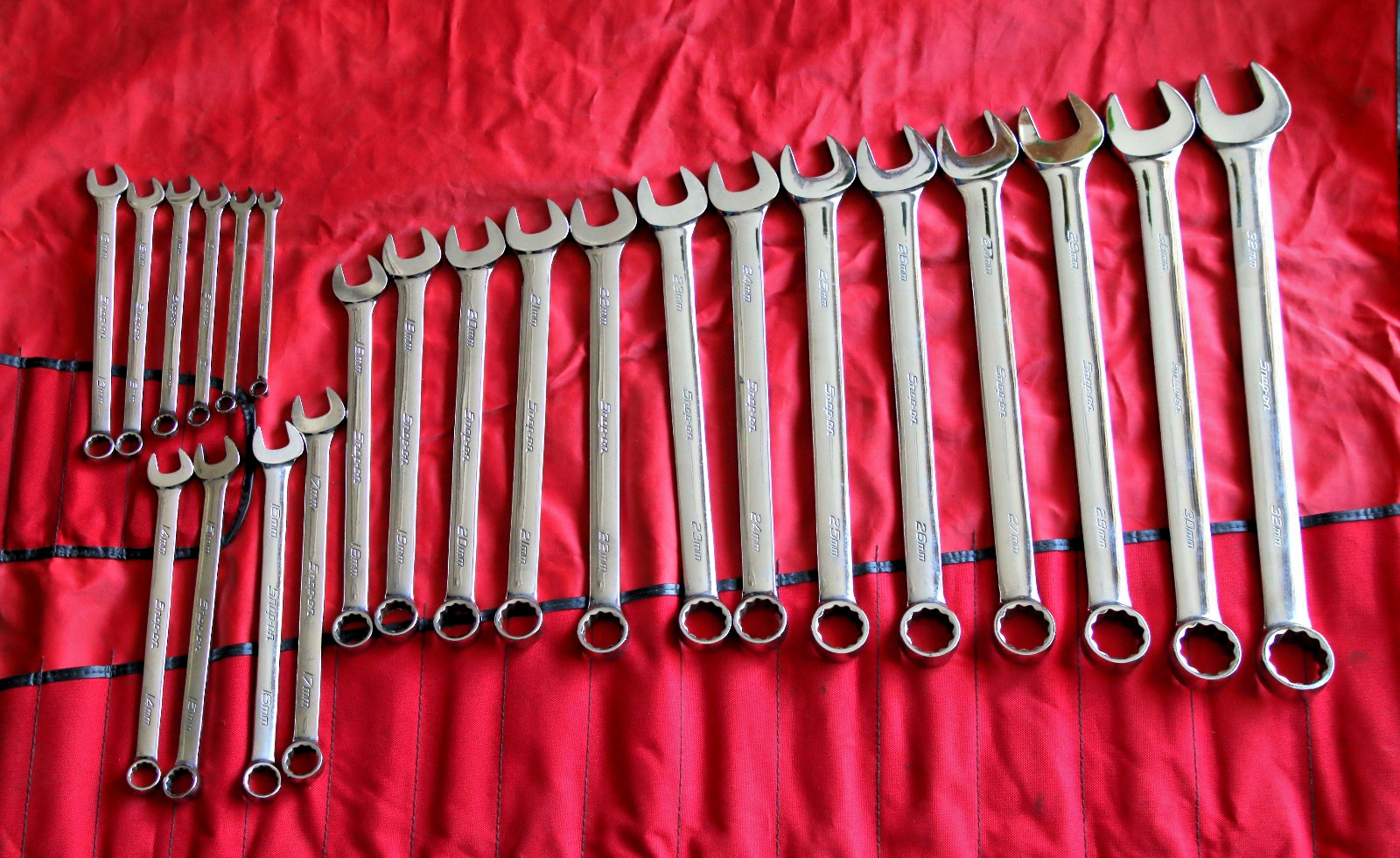 Snap-on OEXM SERIES 23 Piece 8mm-32mm Combination Wrench Set