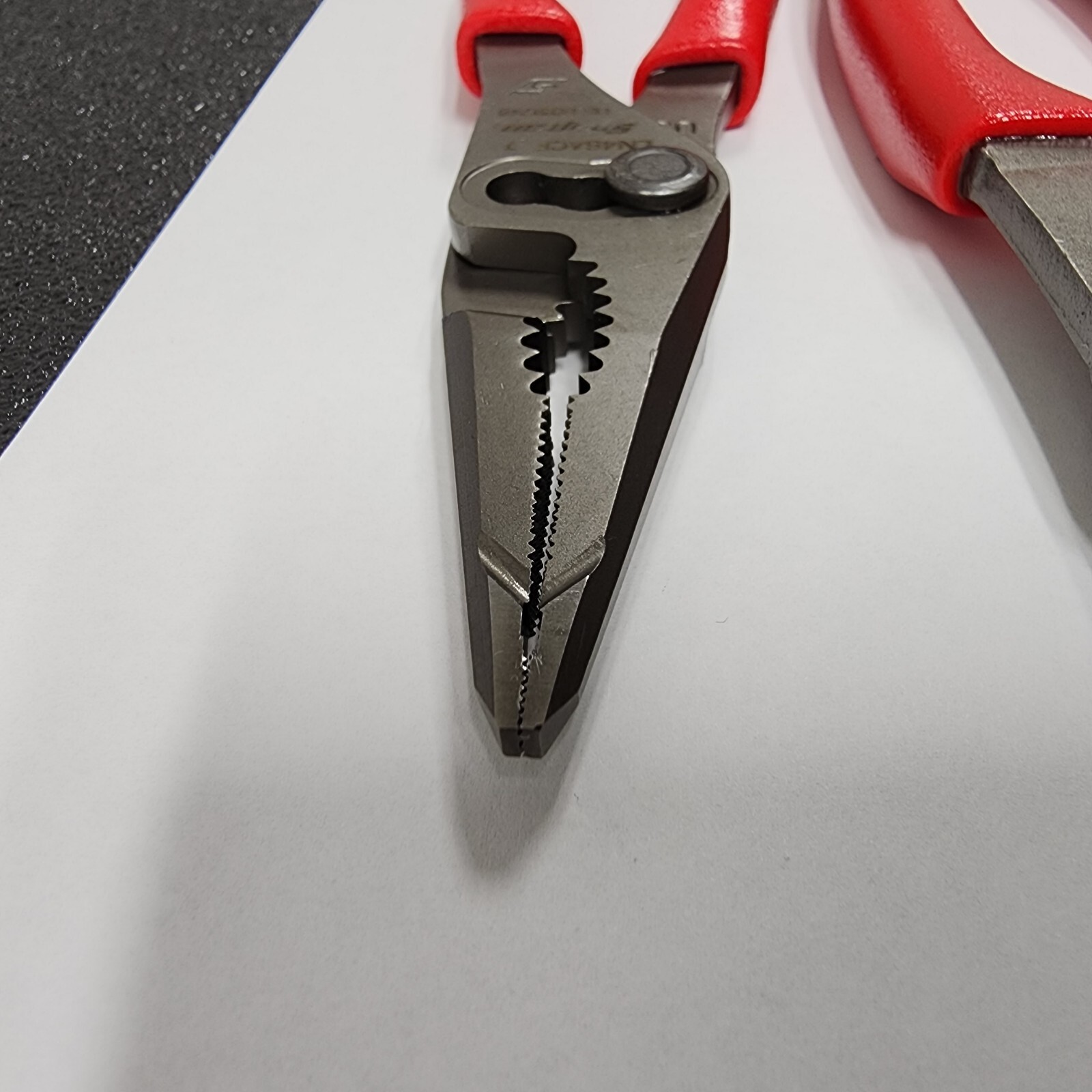 Snap-on Tools USA NEW 2pc RED 7″ & 9″ Soft Grip Long Nose Slip Joint Pliers Set