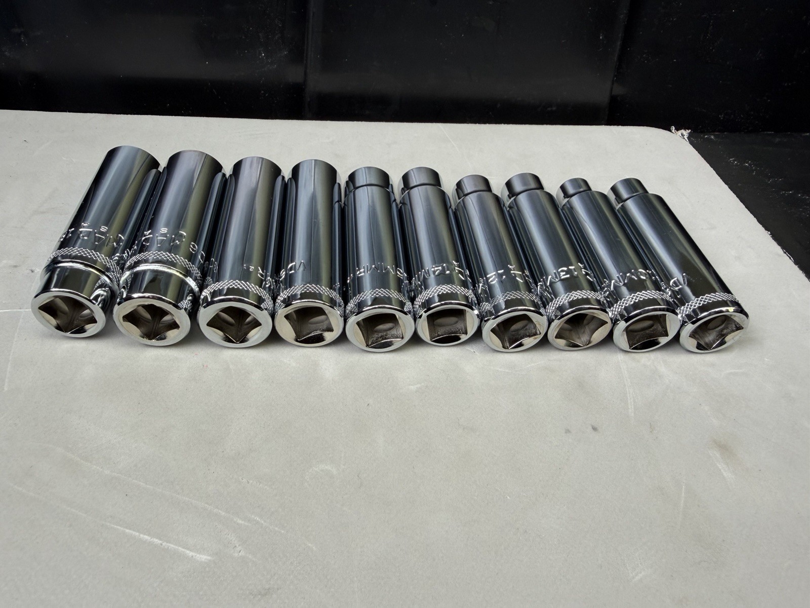 MAC tools 1/2″ drive chrome metric deep socket set, 10-19mm. SVDM106TR. New.