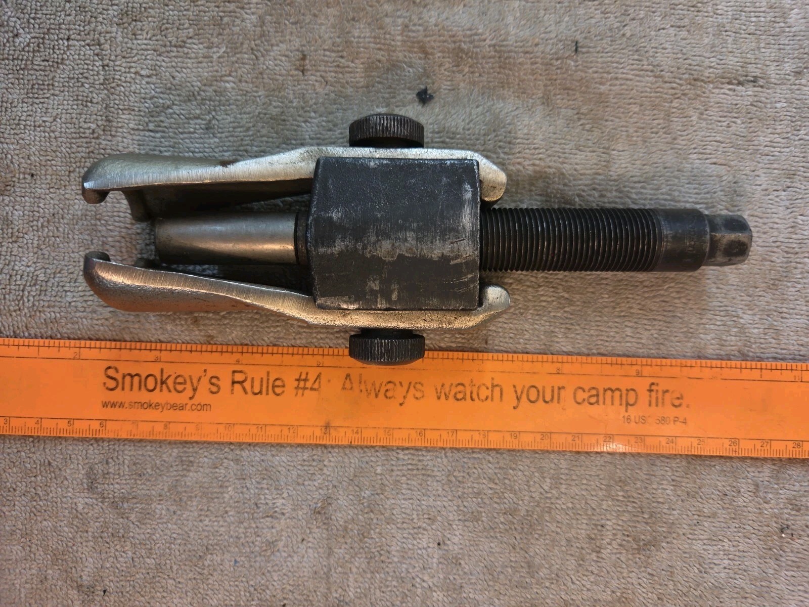 Snap On CJ 112-3 Power Steering & Alternator Puller with CJ 83-3 Pressure Screw