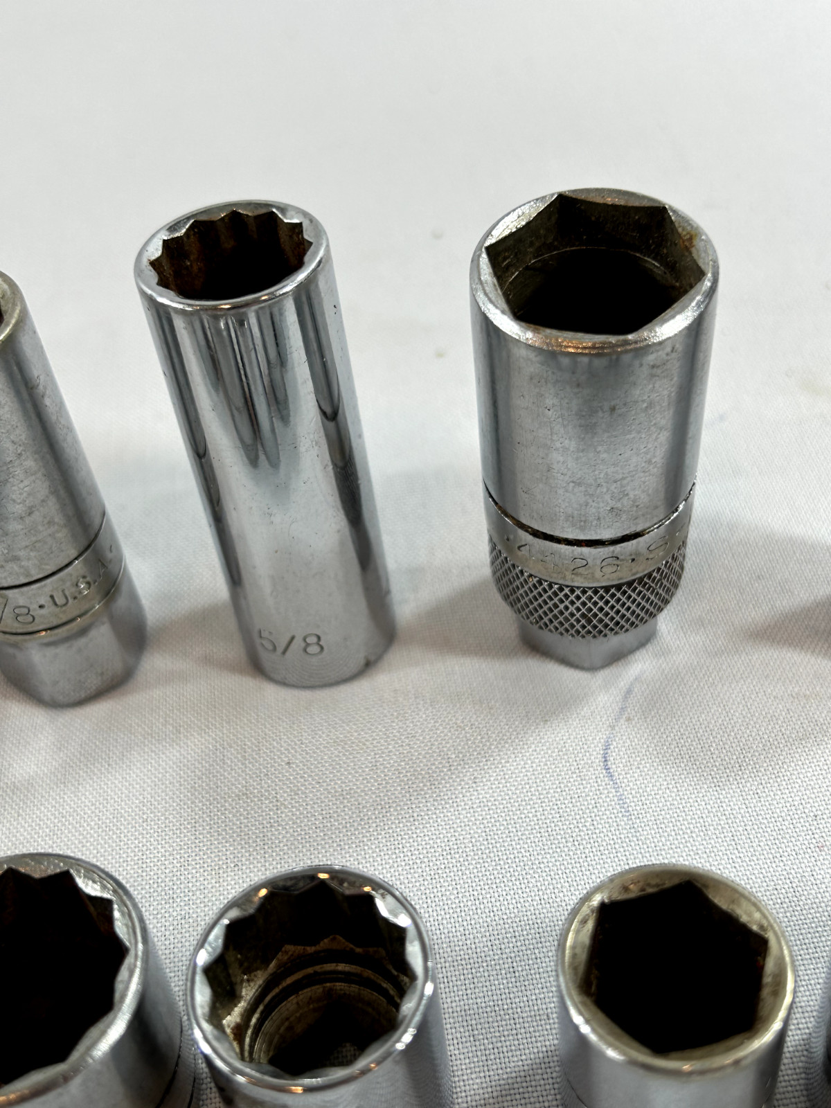 Lot of S-K Sockets – 29 Pieces – All different types 26 3/8 Drive- 1/2 Drive