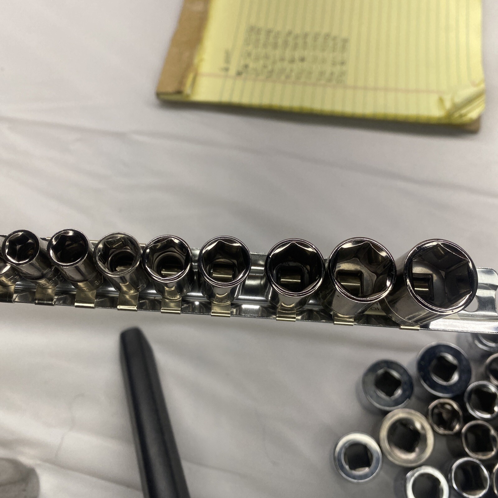 Craftsman USA 1/4″ Drive 6pt Shallow Chrome 11 Piece Socket Set 5/32″ – 9/16”